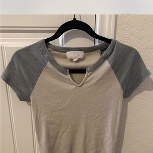 Women's Gray and Cream Top
